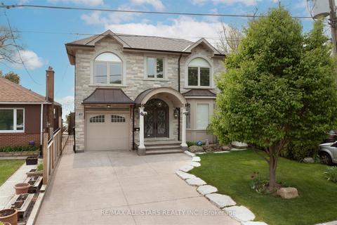 41 Broadmead Ave, House detached with 4 bedrooms, 6 bathrooms and 5 parking in Toronto ON | Card Image