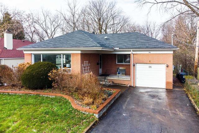 26 Frances Cres, House detached with 3 bedrooms, 2 bathrooms and 5 parking in Toronto ON | Image 28