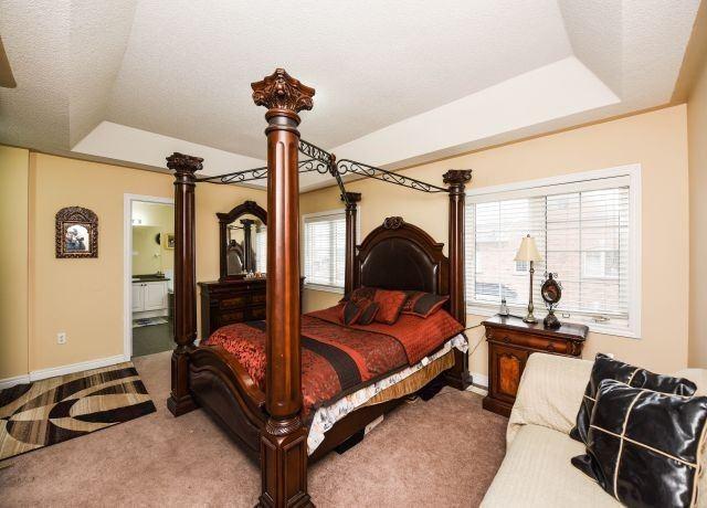 2 Young Dr, House detached with 4 bedrooms, 5 bathrooms and 5 parking in Brampton ON | Image 14