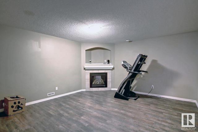17012 74 St Nw, House detached with 4 bedrooms, 3 bathrooms and 2 parking in Edmonton AB | Image 31