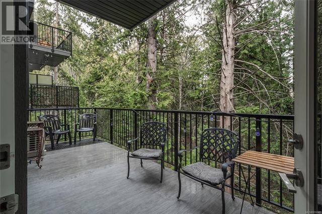 941 Echo Valley Pl, House attached with 3 bedrooms, 3 bathrooms and 2 parking in Langford BC | Image 28