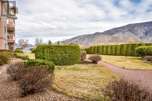 105 - 6805 Cottonwood Drive, Condo with 2 bedrooms, 2 bathrooms and 1 parking in Osoyoos BC | Image 2