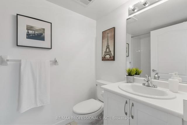 313 - 4 Elsinore Path, Condo with 2 bedrooms, 1 bathrooms and 1 parking in Toronto ON | Image 7