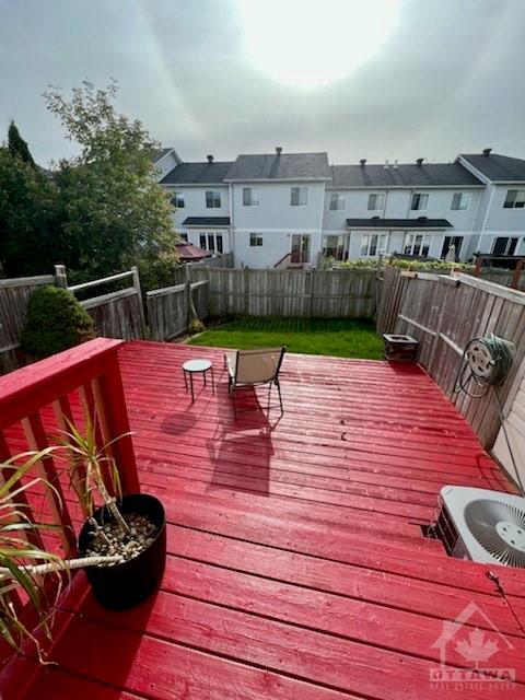 42 Drumso Street, Townhouse with 3 bedrooms, 2 bathrooms and 3 parking in Ottawa ON | Image 29