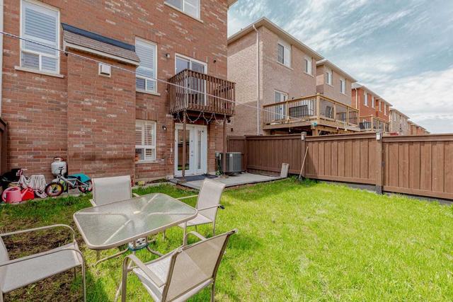 72 Newington Cres, House semidetached with 3 bedrooms, 4 bathrooms and 3 parking in Brampton ON | Image 35