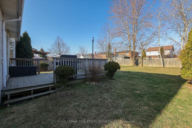 40 Birchview Dr, House detached with 3 bedrooms, 2 bathrooms and 4 parking in Hamilton ON | Image 22