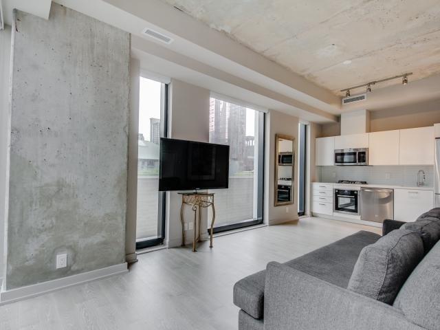 209 - 11 Charlotte St, Condo with 1 bedrooms, 1 bathrooms and null parking in Toronto ON | Image 4
