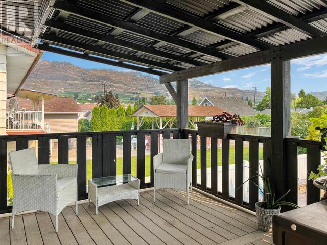 8 Willow Crescent, House detached with 5 bedrooms, 2 bathrooms and 2 parking in Osoyoos BC | Image 35