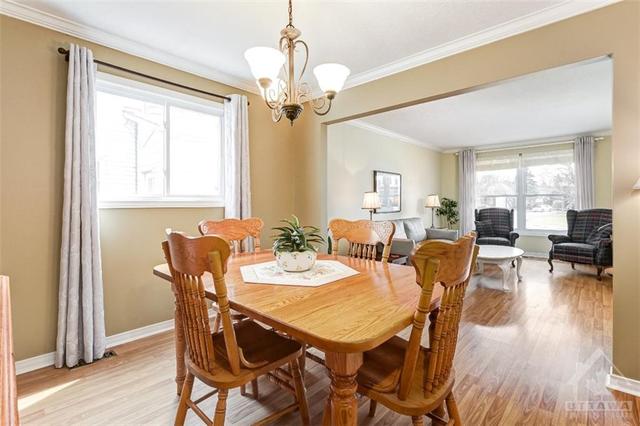 1169 St Moritz Court, House detached with 3 bedrooms, 4 bathrooms and 3 parking in Ottawa ON | Image 7