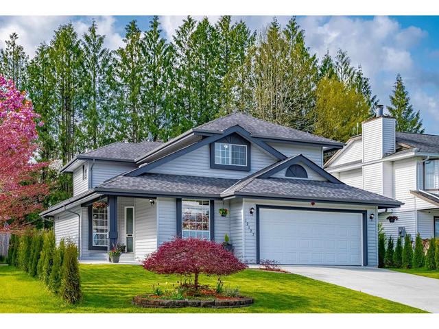 12127 Cherrywood Drive, House detached with 3 bedrooms, 3 bathrooms and null parking in Maple Ridge BC | Card Image