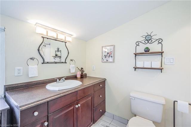 199 Suffolk Street W, House detached with 4 bedrooms, 2 bathrooms and 2 parking in Guelph ON | Image 17