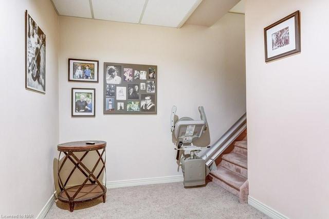 Stair lift to basement level | Image 11
