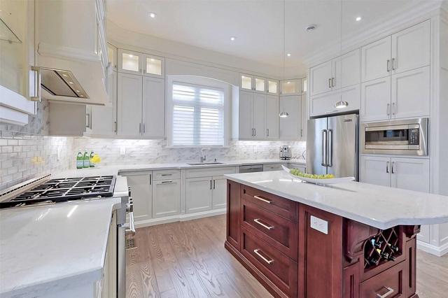 183 Connaught Ave, House detached with 4 bedrooms, 6 bathrooms and 6 parking in Toronto ON | Image 3
