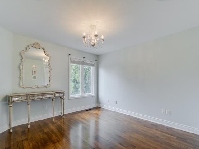 80 A Wayne Ave, House detached with 4 bedrooms, 5 bathrooms and 2 parking in Toronto ON | Image 17