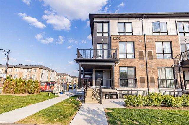108 - 1200 Main St E, Townhouse with 2 bedrooms, 3 bathrooms and 1 parking in Milton ON | Image 12