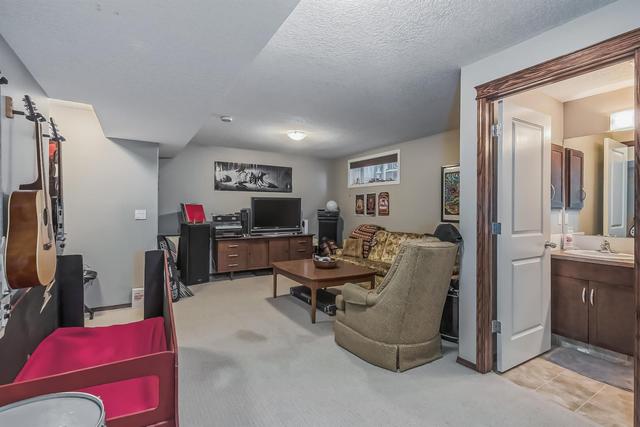 114 Cranberry Place Se, House detached with 4 bedrooms, 3 bathrooms and 3 parking in Calgary AB | Image 37