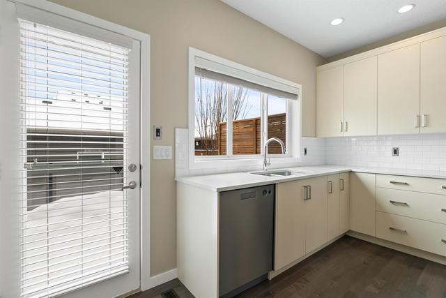 204 Walden Crescent Se, House detached with 4 bedrooms, 3 bathrooms and 2 parking in Calgary AB | Image 14