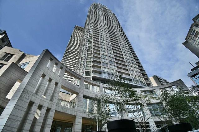 3212 - 2191 Yonge St, Condo with 1 bedrooms, 1 bathrooms and 0 parking in Toronto ON | Image 1