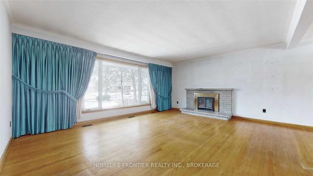 419 Martin Grove Rd, House detached with 4 bedrooms, 2 bathrooms and 8 parking in Toronto ON | Image 39