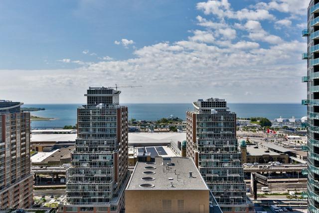 uph 02 - 100 Western Battery Rd, Condo with 2 bedrooms, 1 bathrooms and 1 parking in Toronto ON | Image 12