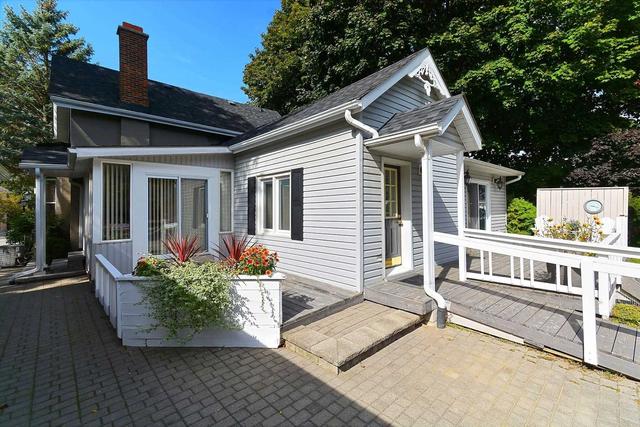67 Prospect St, House detached with 3 bedrooms, 3 bathrooms and 12 parking in Newmarket ON | Image 21