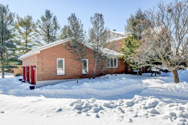 11 Spring Cress Dr, House detached with 3 bedrooms, 4 bathrooms and 12 parking in Ottawa ON | Image 23