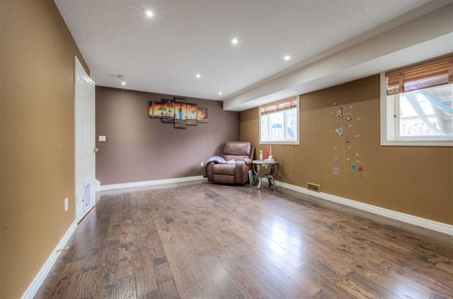 9 Darling Cres, House detached with 3 bedrooms, 3 bathrooms and 5 parking in Guelph ON | Image 32