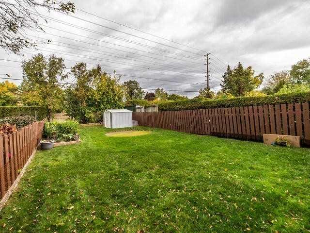 1255 Canborough Cres, House semidetached with 3 bedrooms, 3 bathrooms and 4 parking in Pickering ON | Image 30