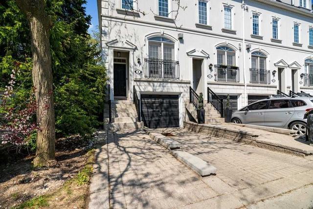 th2 - 38 Hunt Ave, Townhouse with 3 bedrooms, 3 bathrooms and 2 parking in Richmond Hill ON | Image 1