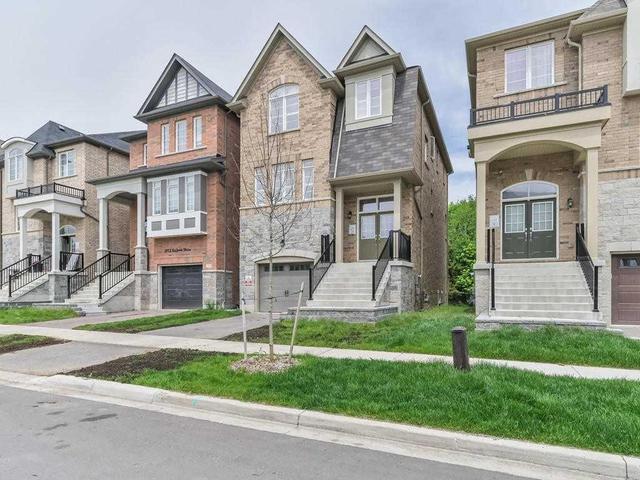 2173 Saffron Dr, House detached with 4 bedrooms, 4 bathrooms and 2 parking in Pickering ON | Image 1