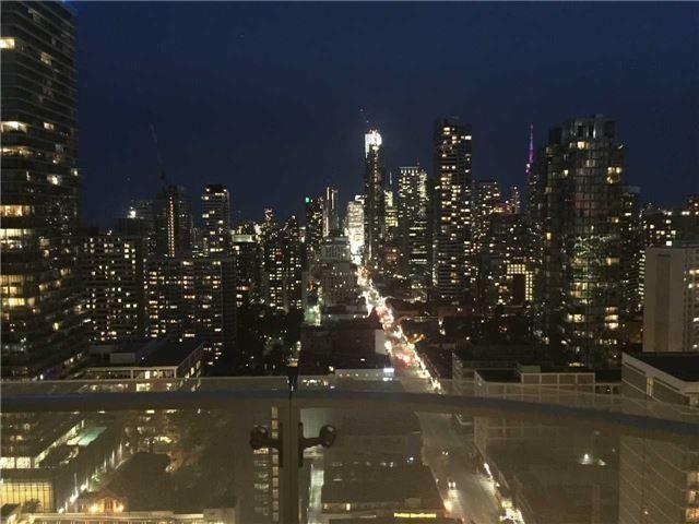 2206 - 1 Bloor St E, Condo with 1 bedrooms, 1 bathrooms and 0 parking in Toronto ON | Image 10