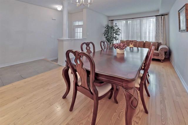 5 Angelico Ave, House detached with 3 bedrooms, 3 bathrooms and 3 parking in Vaughan ON | Image 2