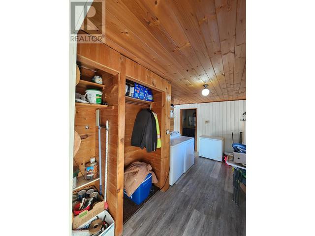 2875 Spout Lake Road, House detached with 2 bedrooms, 2 bathrooms and null parking in Cariboo G BC | Image 13