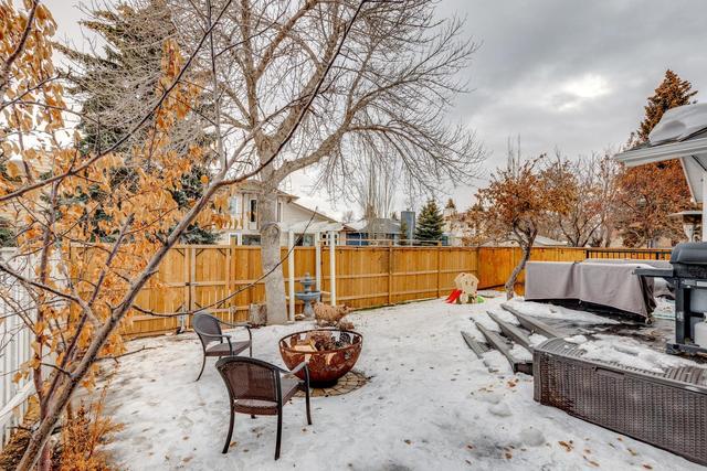 8 Sunhaven Way Se, House detached with 3 bedrooms, 2 bathrooms and 5 parking in Calgary AB | Image 50