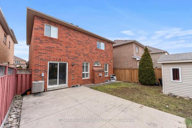 56 Adventure Cres, House detached with 3 bedrooms, 3 bathrooms and 4 parking in Vaughan ON | Image 21