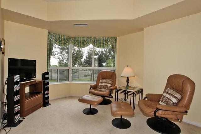 2075 Amherst Heights Dr, Condo with 2 bedrooms, 2 bathrooms and null parking in Burlington ON | Image 7