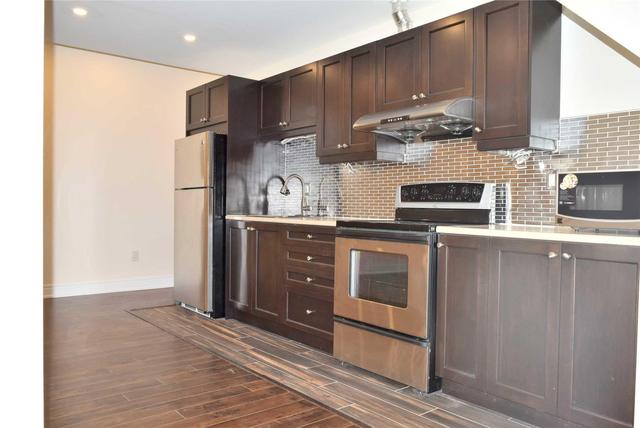 Basemen - 3921 Burdette Terr, House other with 2 bedrooms, 1 bathrooms and 1 parking in Mississauga ON | Image 2