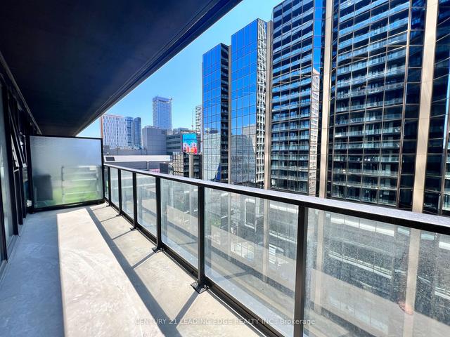808 - 20 Edward St, Condo with 2 bedrooms, 2 bathrooms and 1 parking in Toronto ON | Image 16