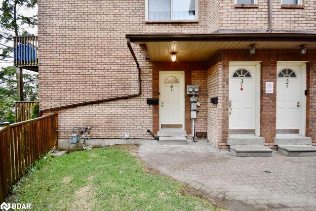 4 - 15 Meadow Lane, House attached with 2 bedrooms, 1 bathrooms and 1 parking in Barrie ON | Image 20