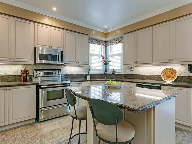 3475 Wavecrest St, House detached with 4 bedrooms, 4 bathrooms and 2 parking in Oakville ON | Image 6