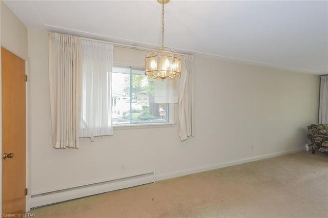 402 North Street, House detached with 3 bedrooms, 2 bathrooms and 8 parking in London ON | Image 1
