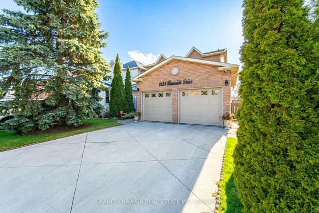 1624 Burnside Dr, House detached with 4 bedrooms, 4 bathrooms and 4 parking in Pickering ON | Image 12