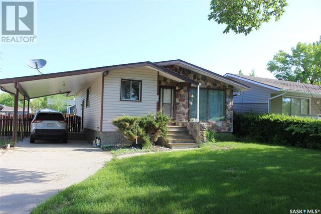 535 6th Avenue W, House detached with 3 bedrooms, 2 bathrooms and null parking in Shaunavon SK | Image 31