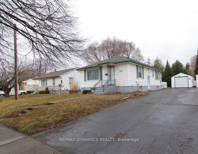 5793 Dixon St N, House detached with 4 bedrooms, 2 bathrooms and 5 parking in Niagara Falls ON | Image 18