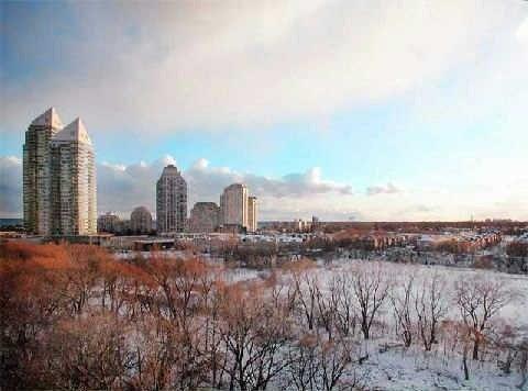 803 - 88 Park Lawn Rd, Condo with 1 bedrooms, 1 bathrooms and 1 parking in Toronto ON | Image 3