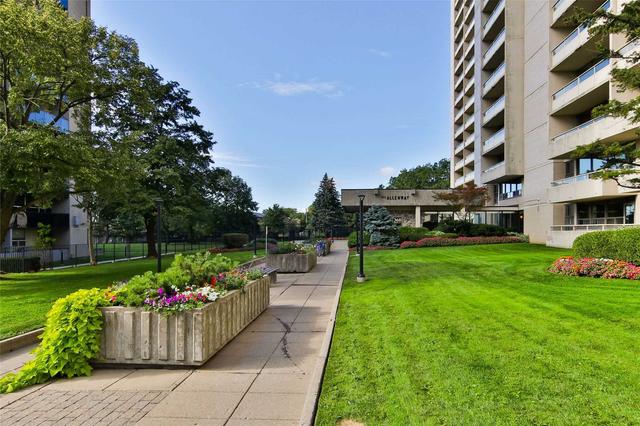 1404 - 360 Ridelle Ave, Condo with 2 bedrooms, 1 bathrooms and 1 parking in Toronto ON | Image 34