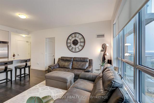 1408 - 4655 Glen Erin Dr, Condo with 3 bedrooms, 2 bathrooms and 2 parking in Mississauga ON | Image 4