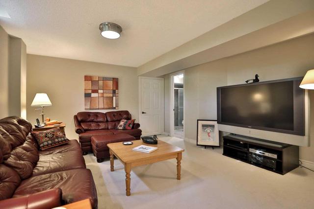 1 - 223 Rebecca St, Townhouse with 2 bedrooms, 3 bathrooms and 1 parking in Oakville ON | Image 15