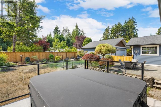 7357 Lantzville Rd, House detached with 3 bedrooms, 3 bathrooms and 3 parking in Lantzville BC | Image 25