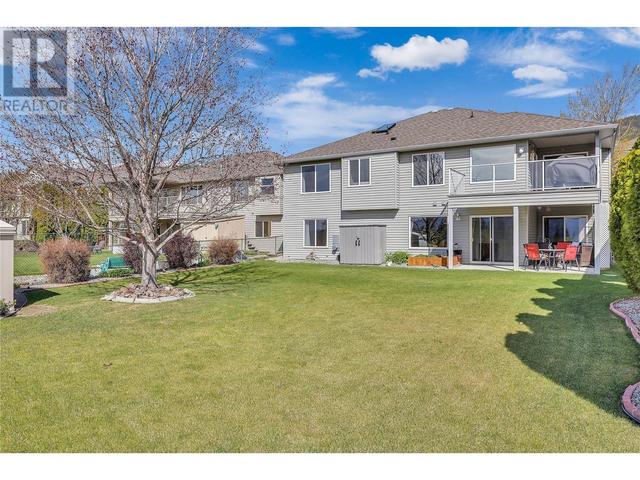 2577 Bridlehill Court, House detached with 4 bedrooms, 3 bathrooms and 4 parking in West Kelowna BC | Image 37
